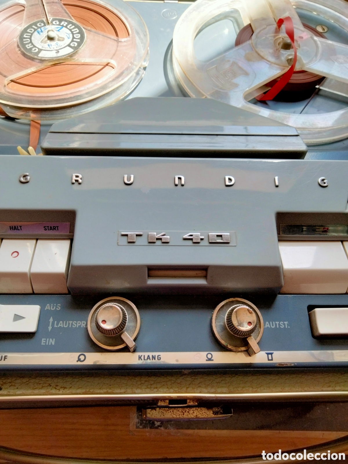 Antig&uuml;edades: Magnetofono Grundig TK40 con malet&iacute;n - Foto 4