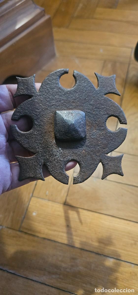 Antig&uuml;edades: Precioso clavo forja XVI XVIII