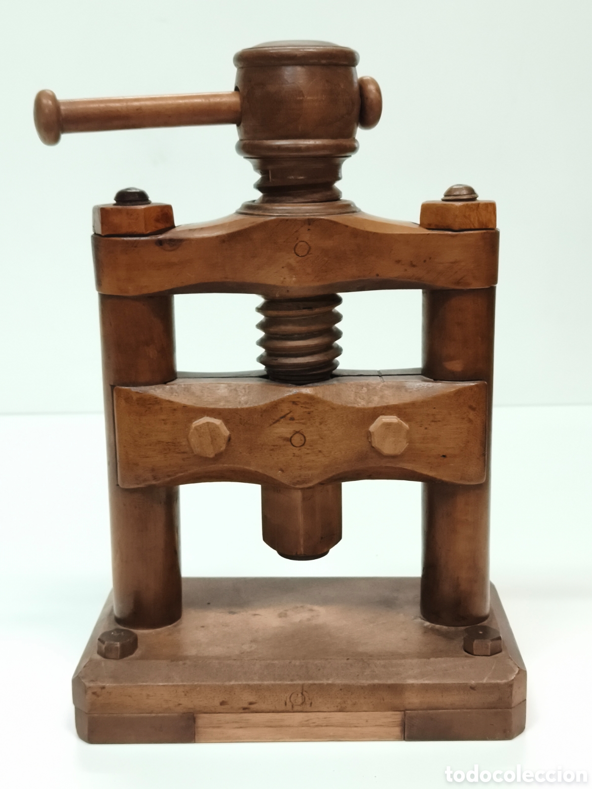 Antig&uuml;edades: Preciosa prensa de madera 1821 - Foto 2