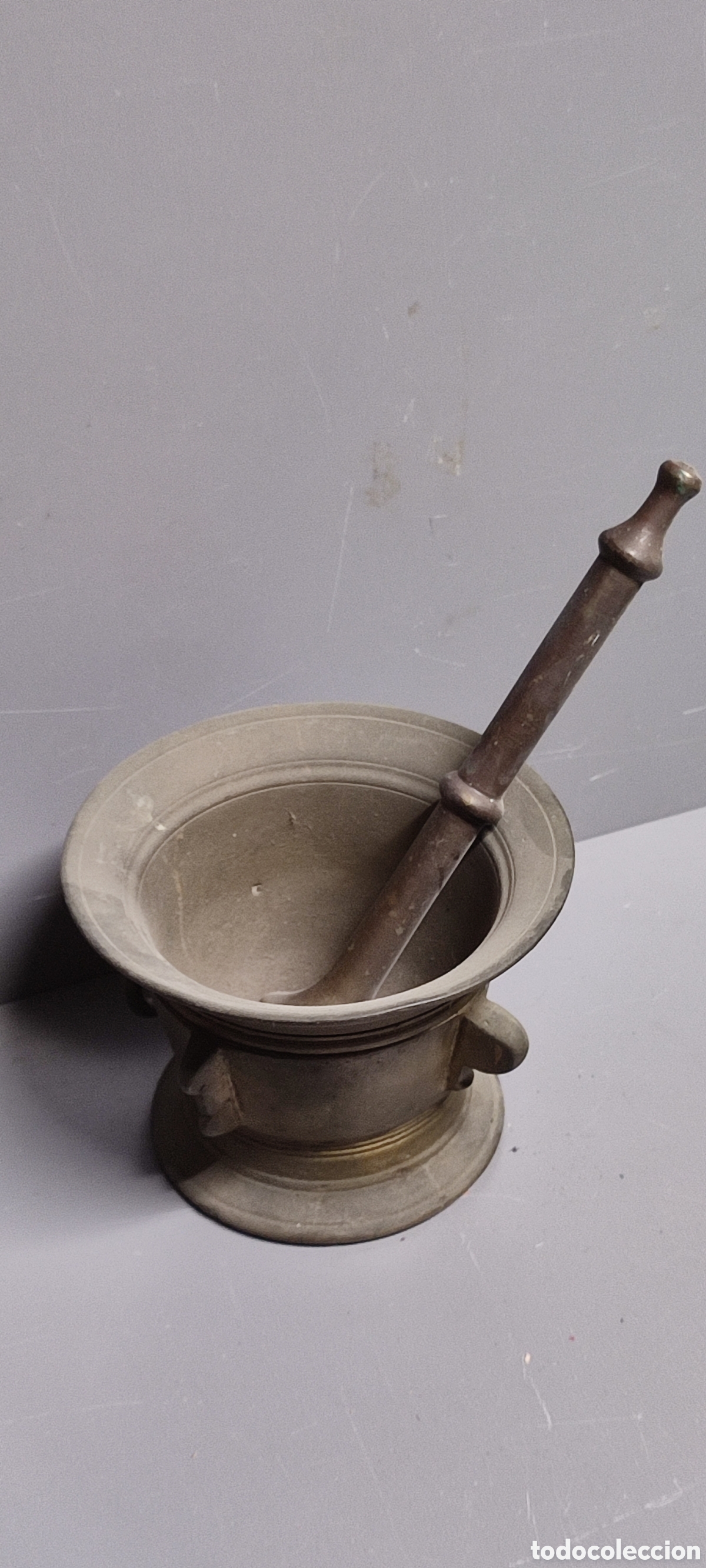 Antig&uuml;edades: Antiguo mortero almirez de bronce