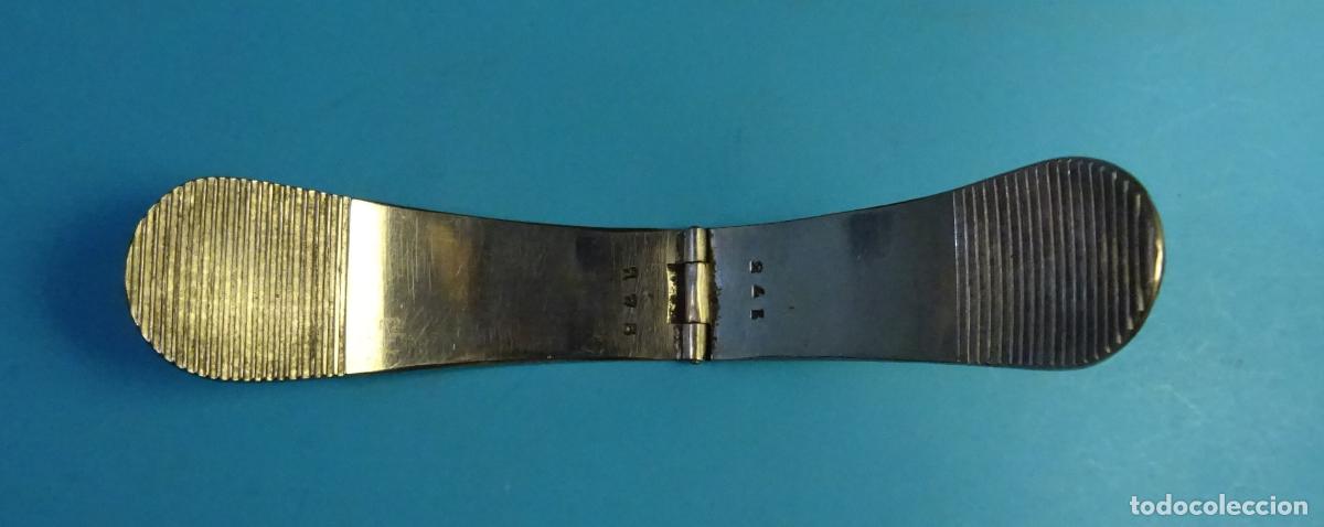 Antig&uuml;edades: DEPRESOR LINGUAL. INSTRUMENTAL M&Eacute;DICO. TIENE GRABADO 1 7 3