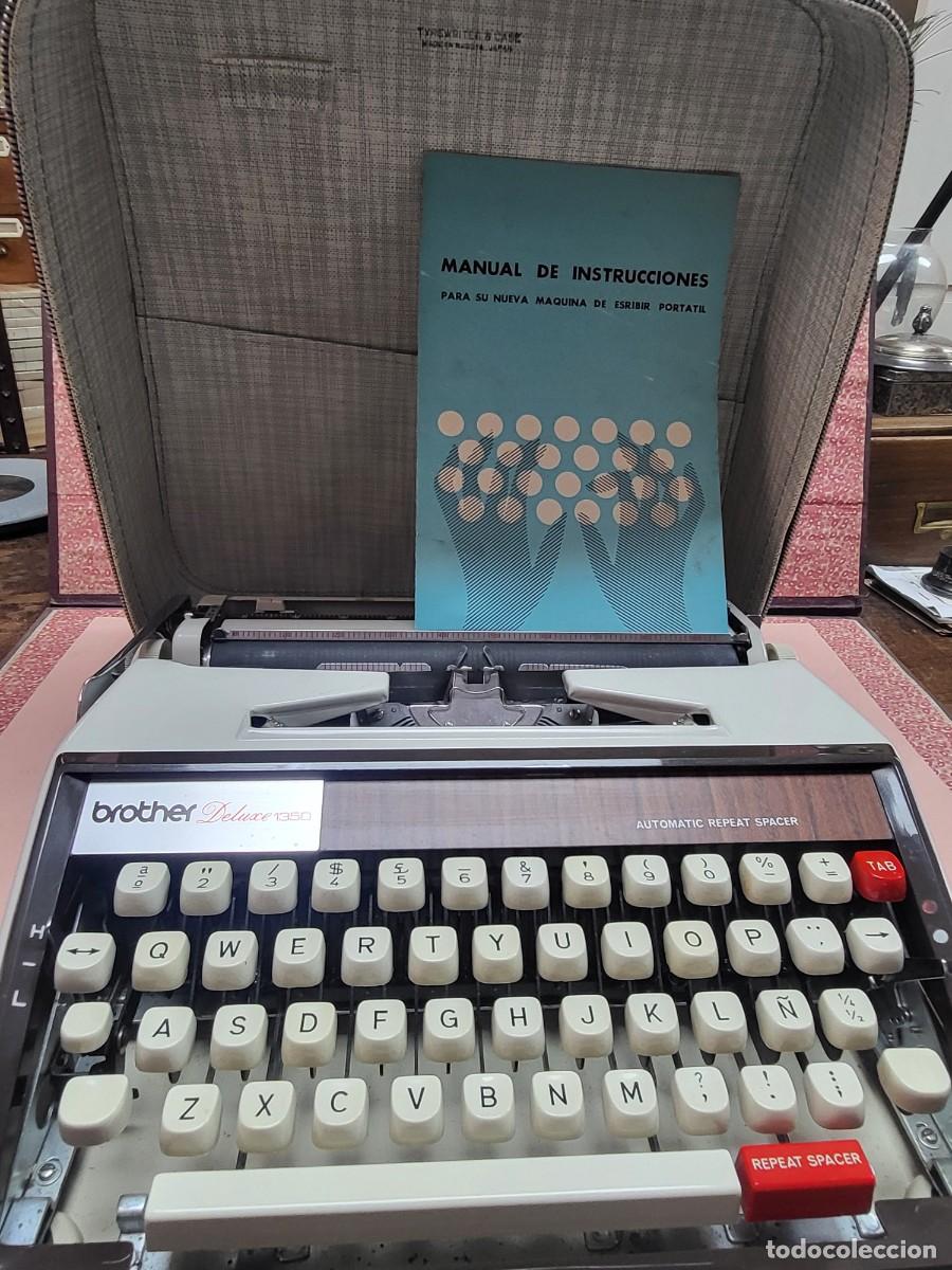 Antig&uuml;edades: MAQUINA DE ESCRIBIR PORTATIL BROTHER DELUXE 1350 AUTOMATIC REPEAT SPACER