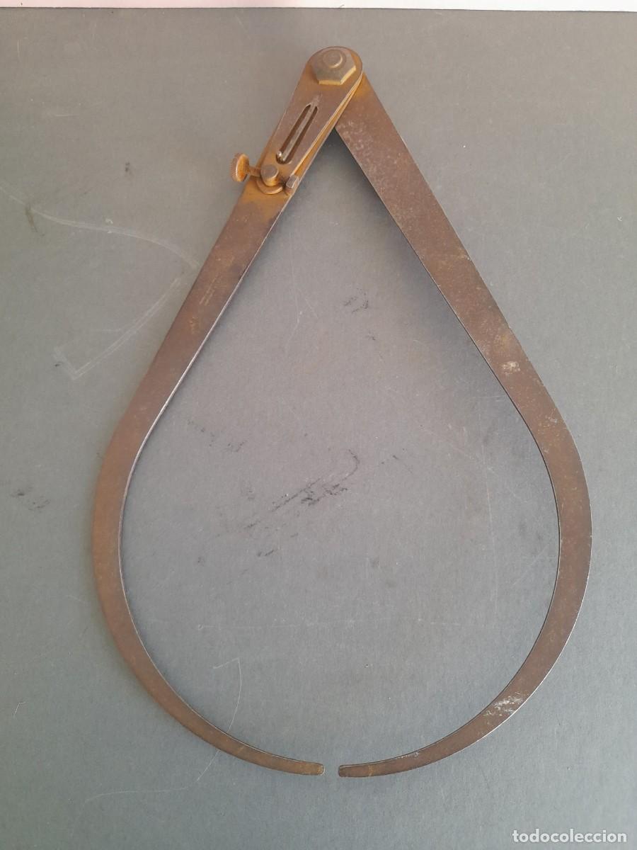 Antig&uuml;edades: compas americano para medidas exteriores, brown & sharps, USA, 32cm aprox