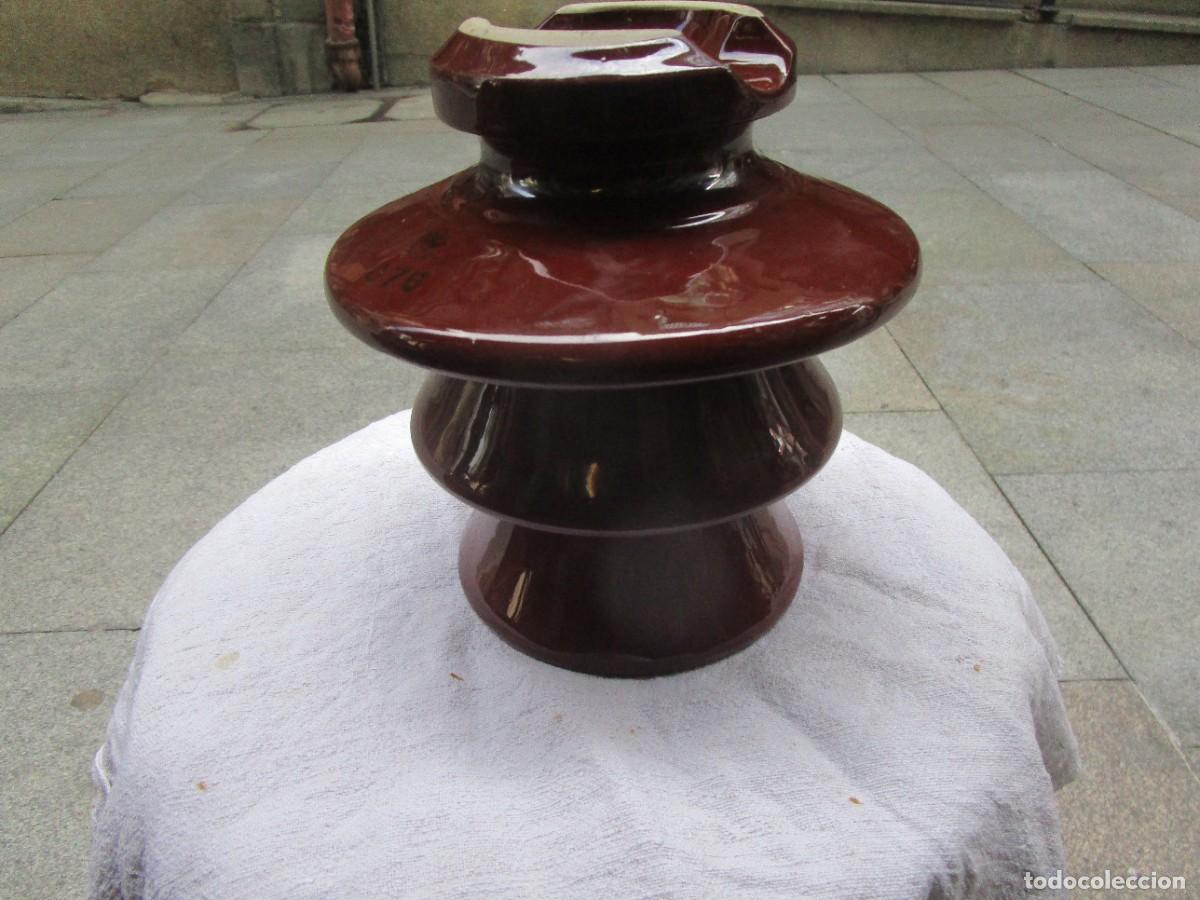 Antig&uuml;edades: ANTIGUO AISLADOR JICARA PORCELANA 20x18cm y 3,4 kilos - fabricaci&oacute;n portuguesa Cia Electro cer&aacute;mica.