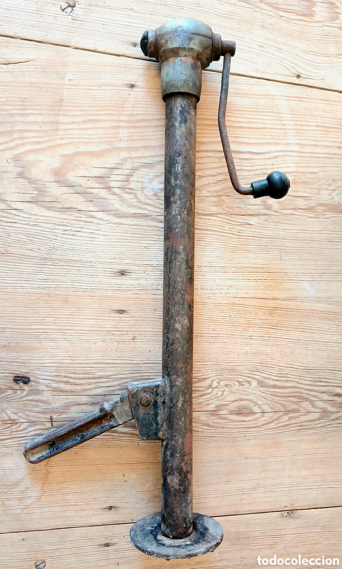 Antig&uuml;edades: Gato elevador mec&aacute;nico manual antiguo