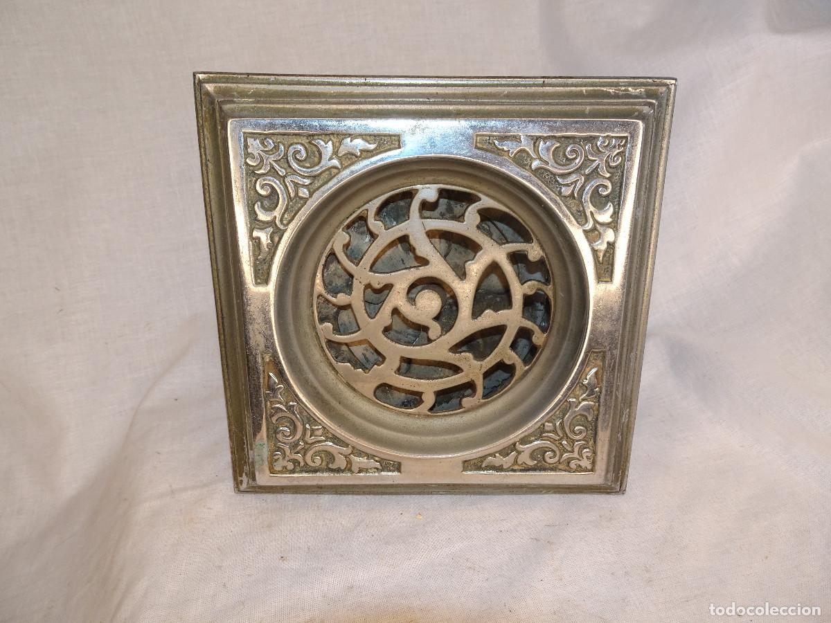 Antig&uuml;edades: Mirilla Antigua Niquelada Art D&eacute;co