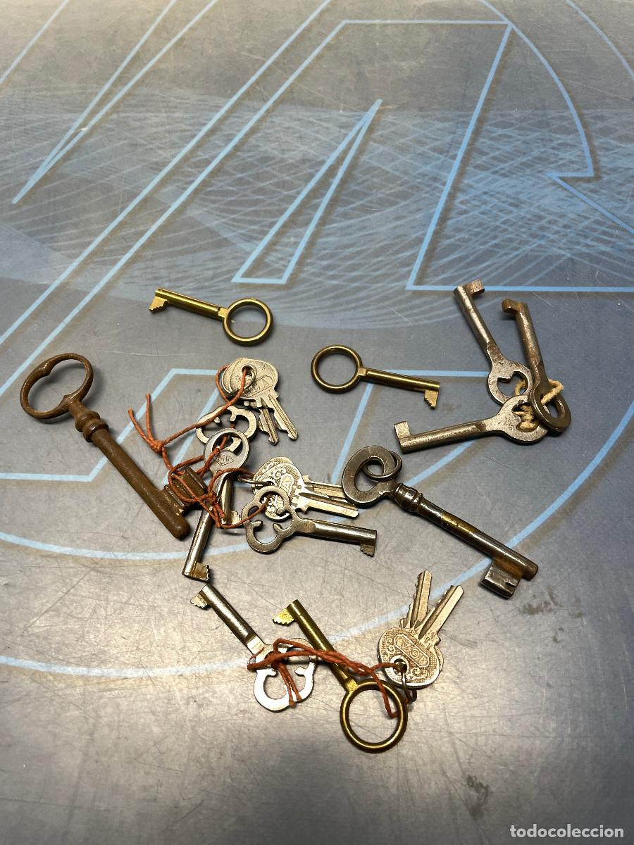 Antig&uuml;edades: Juego de llaves antiguas, 15 llaves antiguas