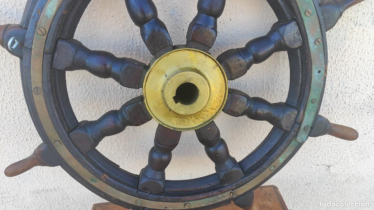 Antig&uuml;edades: Timon de barco antiguo, madera hierro y laton - Foto 7