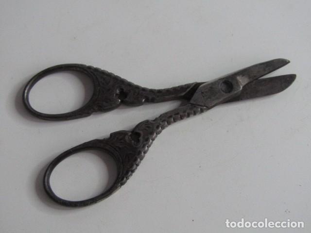Antig&uuml;edades: PRECIOSAS TIJERAS DE COSTURA VINTAGE ANTIGUAS BASTANTE USADAS - S-XX