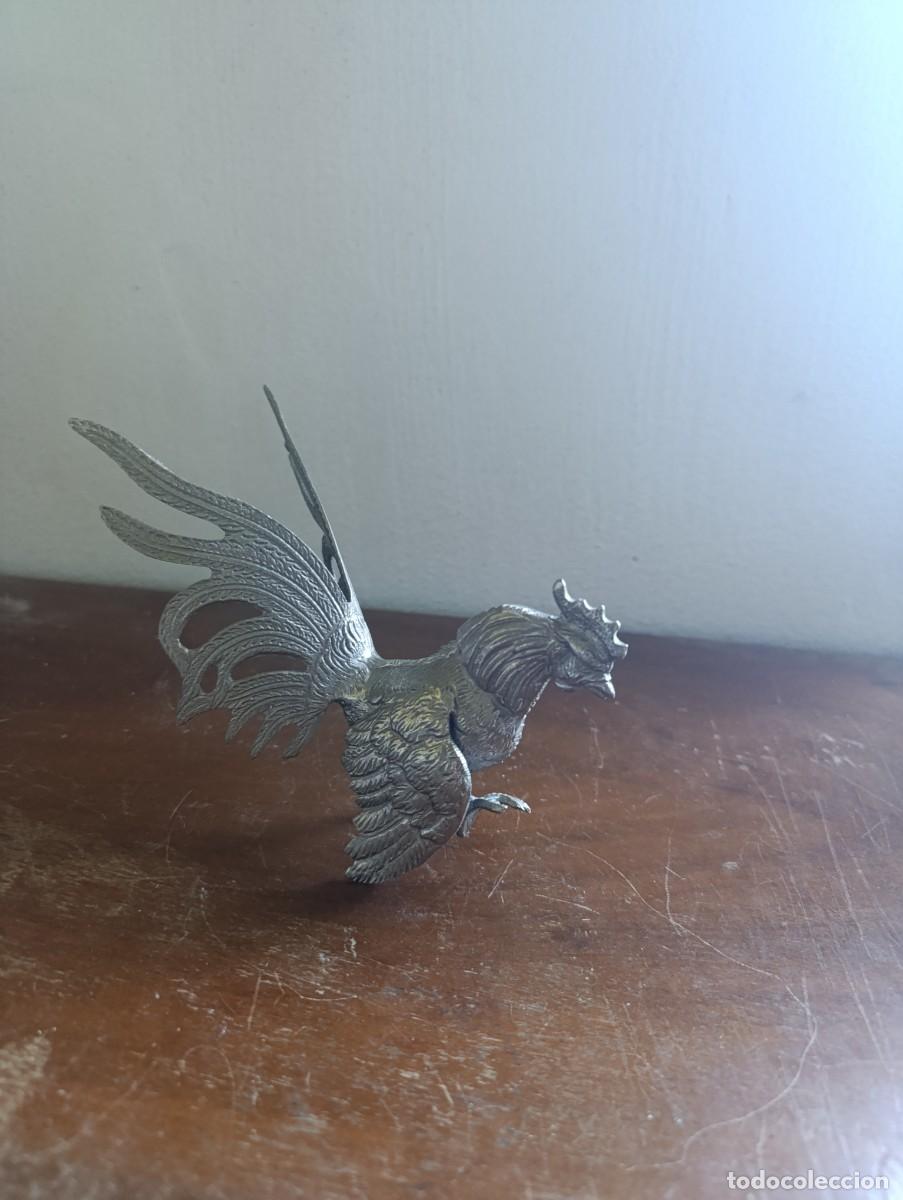 Antig&uuml;edades: Precioso Gallo de hierro