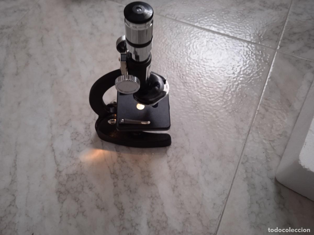 Antig&uuml;edades: Microscopio con varios compenentes - Foto 3