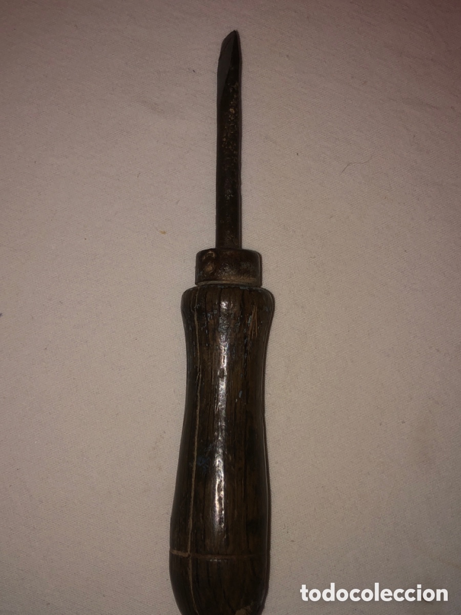 Antig&uuml;edades: Destornillador antiguo madera