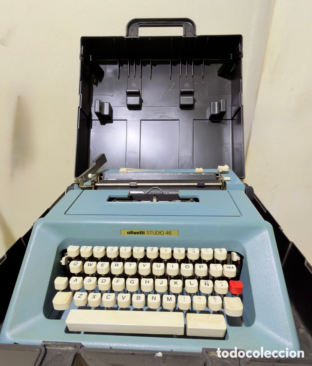 Antig&uuml;edades: M&aacute;quina de escribir Olivetti - Foto 1