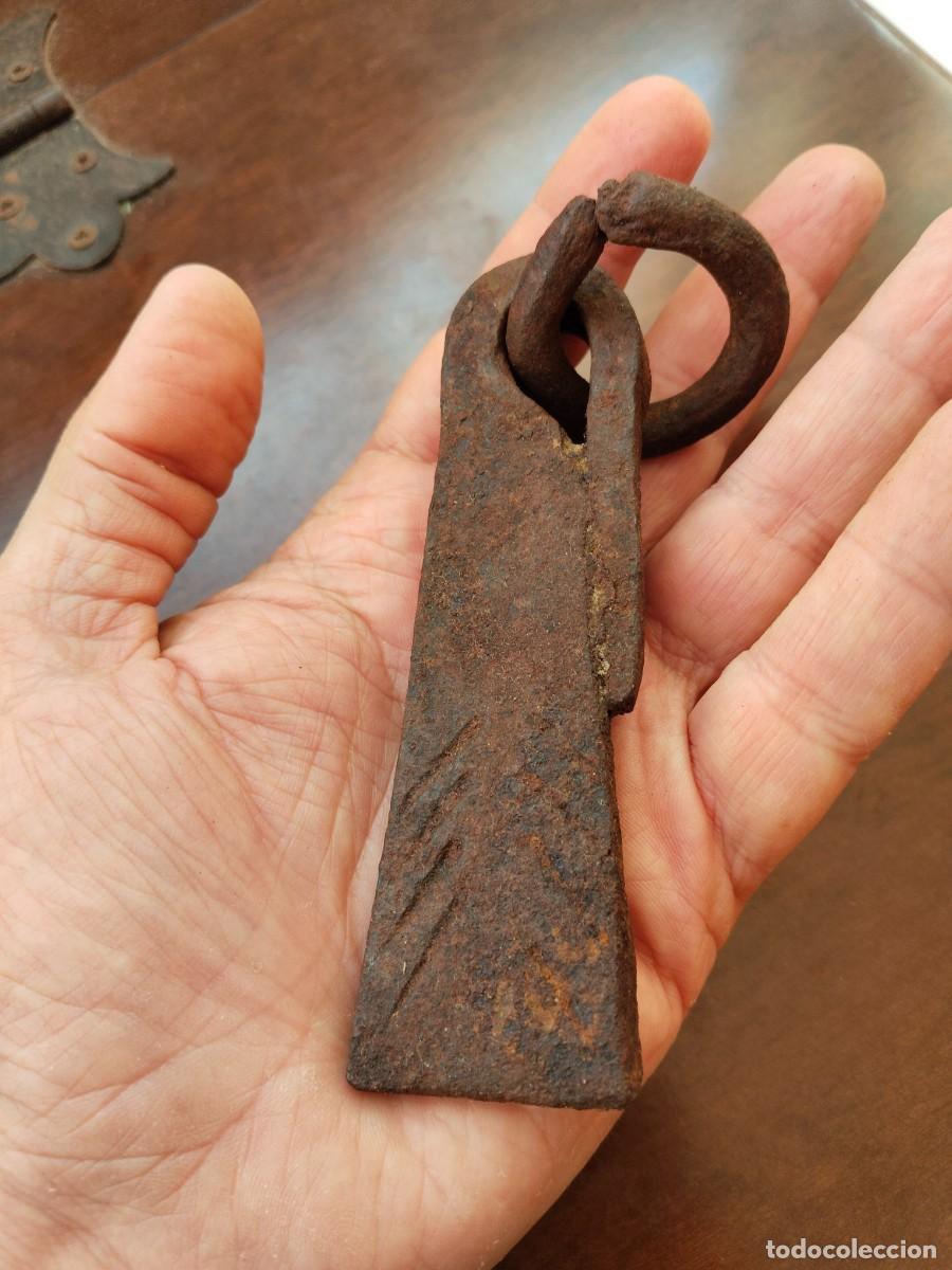 Antig&uuml;edades: Ponderal libra. 218 gramos. - Foto 6
