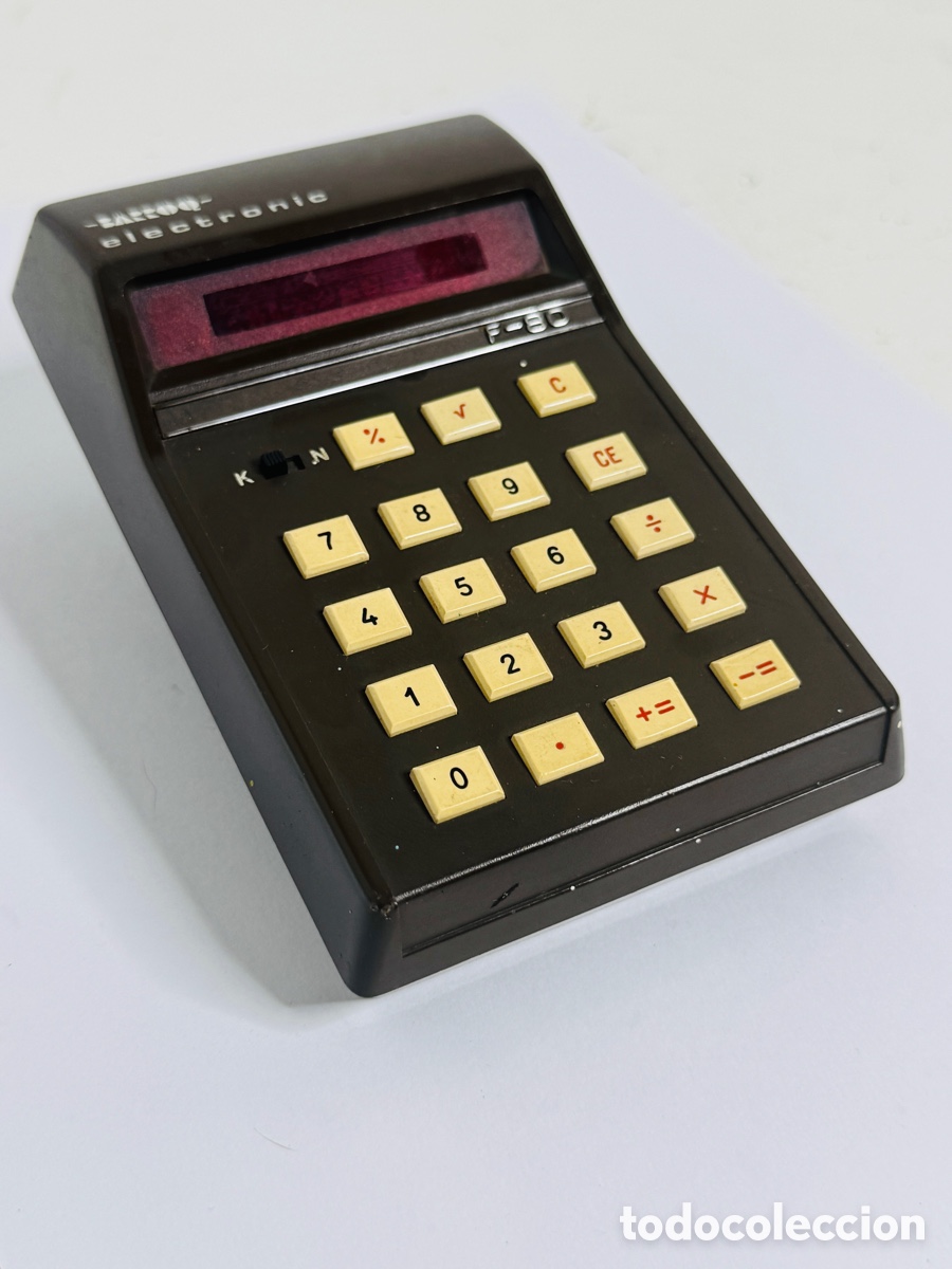 Antig&uuml;edades: calculadora electr&oacute;nica de bolsillo TRQ Electronic F-80