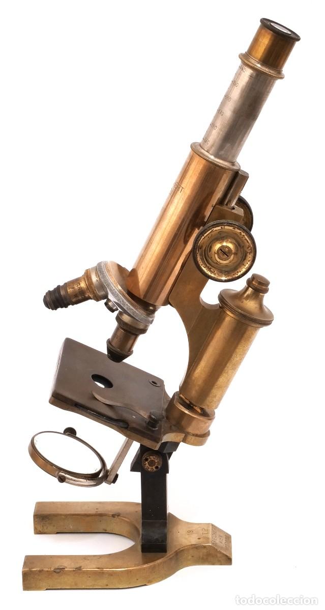 Antig&uuml;edades: Microscopio Antiguo Reichert (c.1890)