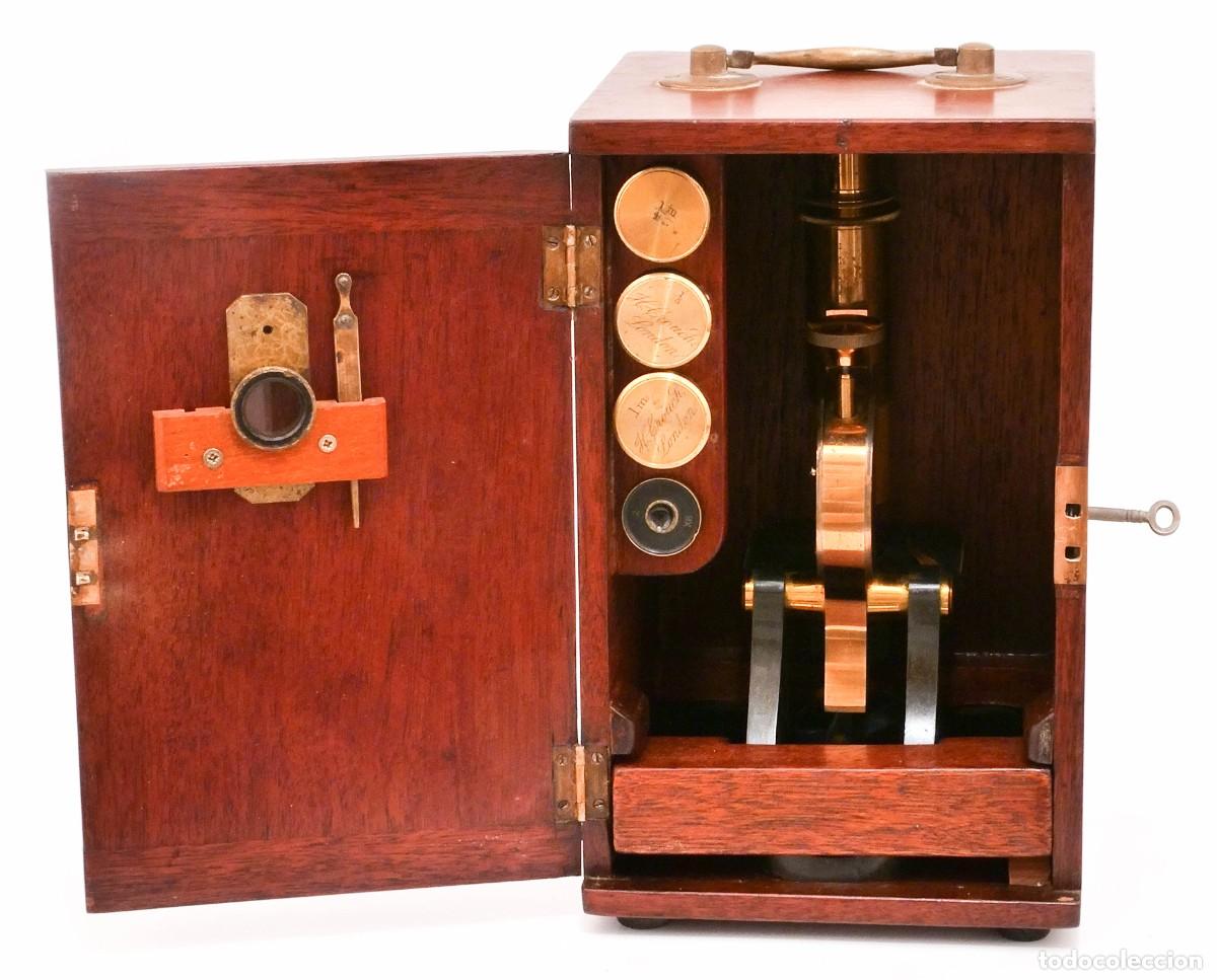 Antig&uuml;edades: Microscopio antiguo ingl&eacute;s H. Crouch (1870) en caja y accesorios