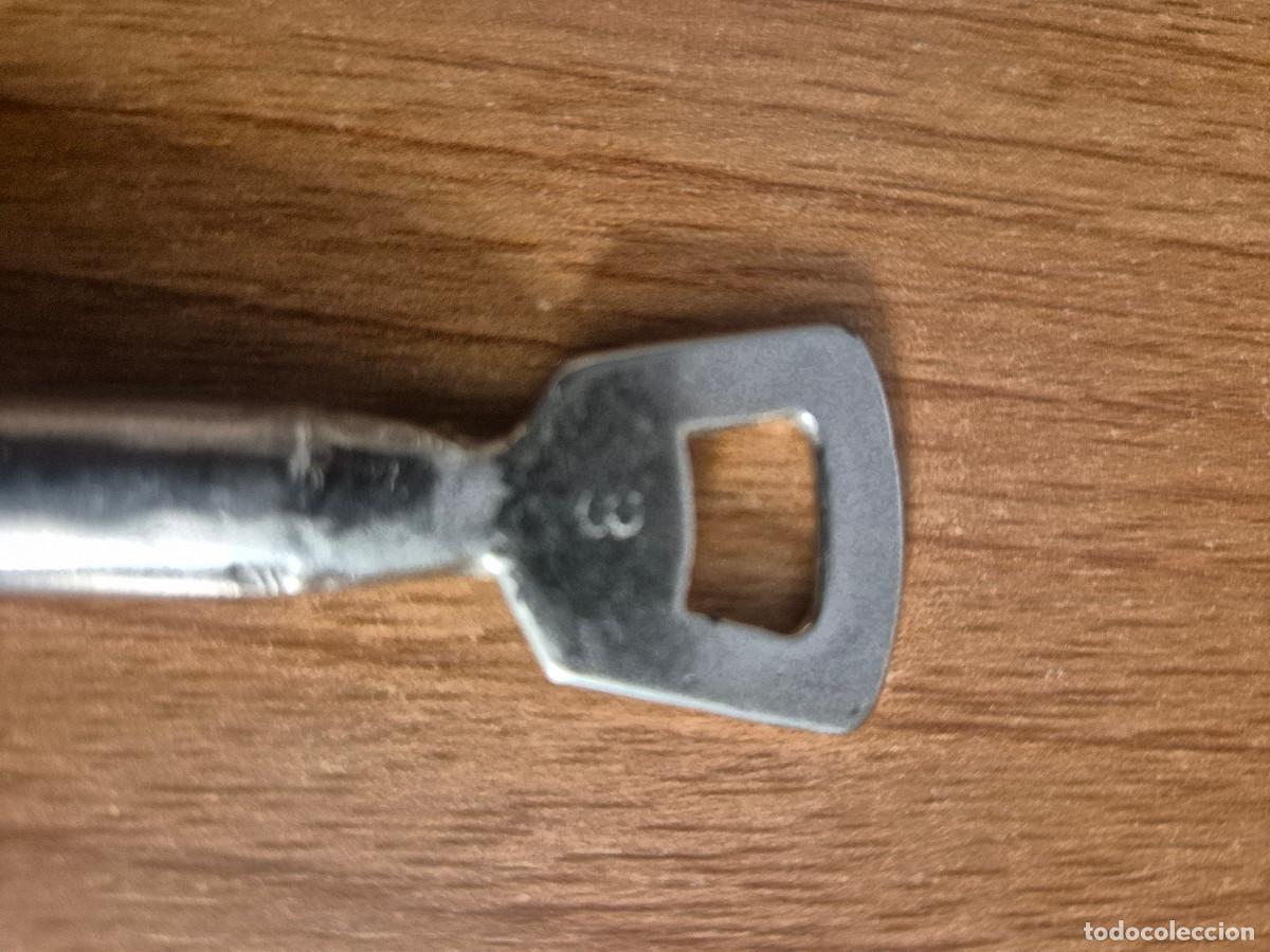 Antig&uuml;edades: LLAVE, ABERTURA CUADRADA. N&ordm; 8. - Foto 2