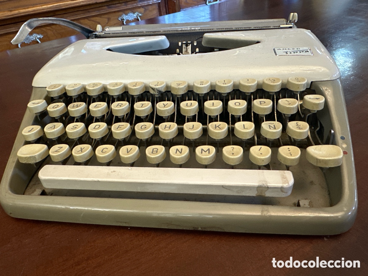 Antig&uuml;edades: M&aacute;quina de escribir. ADLER TIPPA - Foto 8