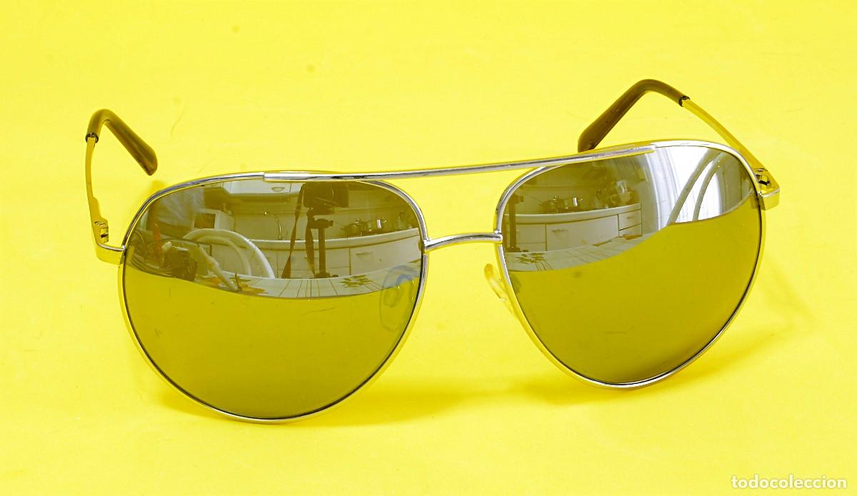 Antig&uuml;edades: GAFAS DE SOL, DE ESPEJO H&M MADE IN CHINA