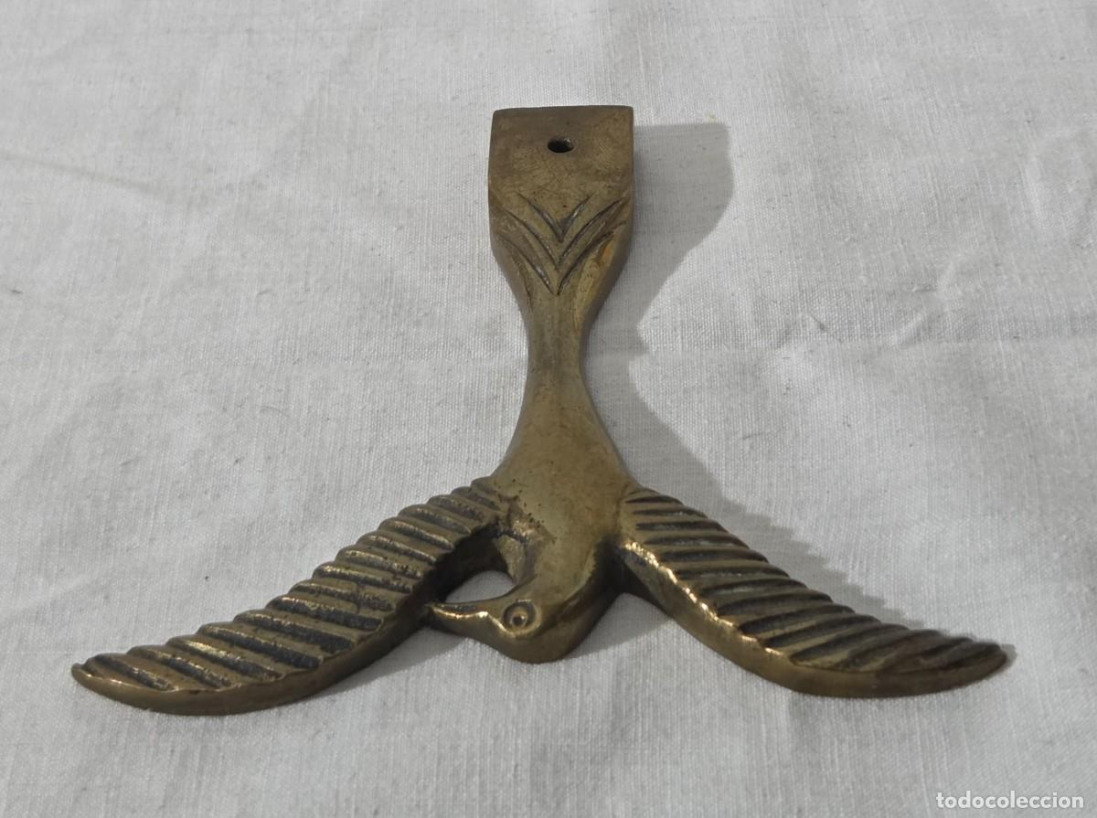 Antig&uuml;edades: Asa de antigua balanza de bronce - Foto 4