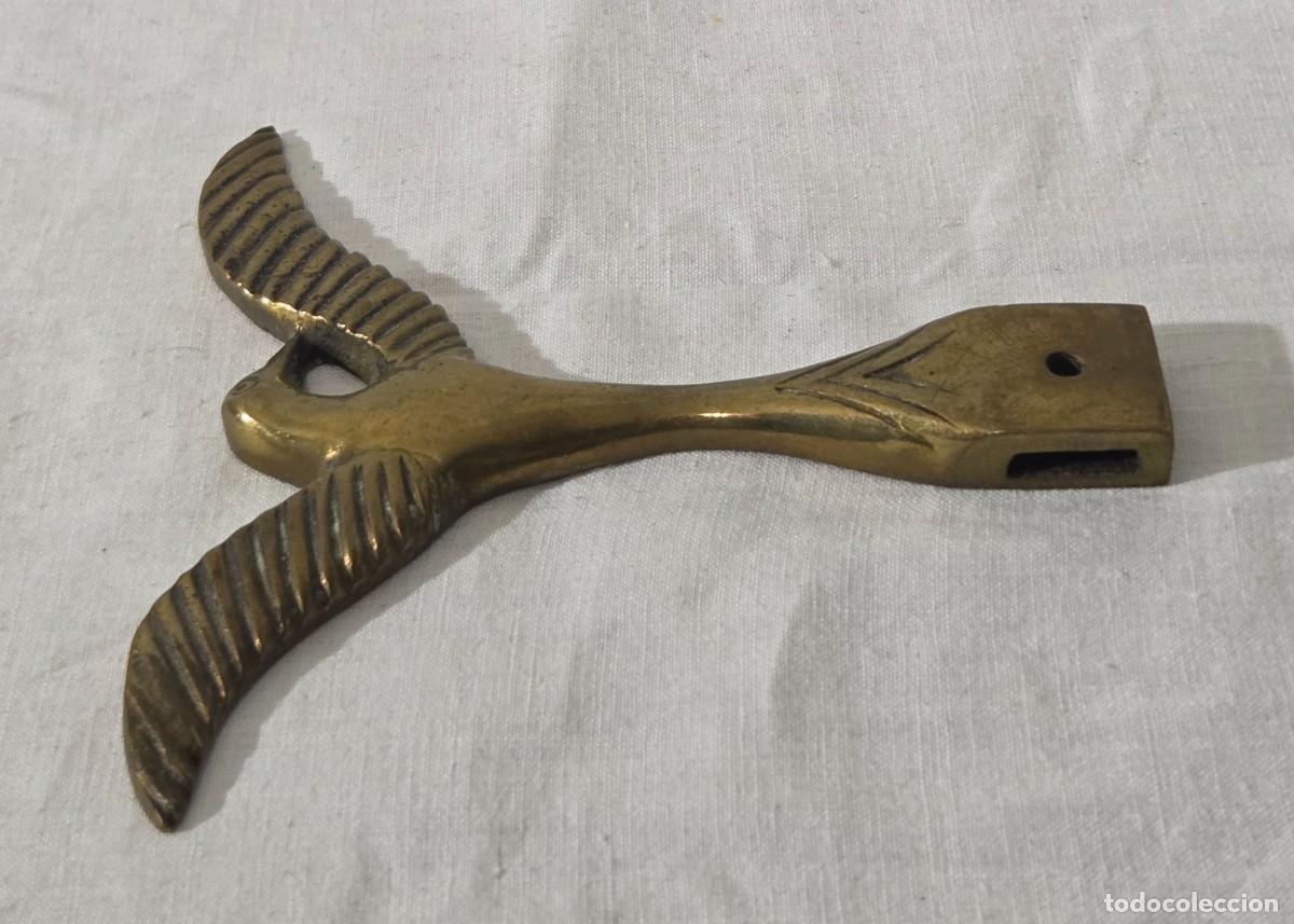 Antig&uuml;edades: Asa de antigua balanza de bronce - Foto 5