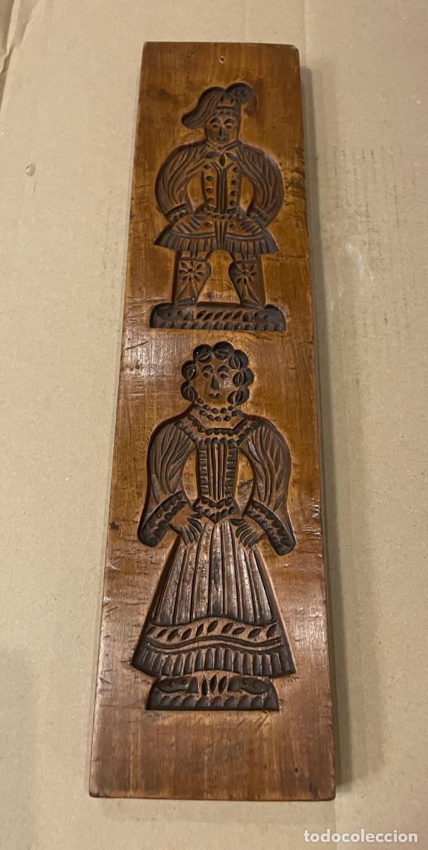 Antig&uuml;edades: PASTELERIA - ANTIGUO MOLDE DE MADERA TALLADA PARA HACER GALLETAS O PAN DE JENGIBRE FIGURAS PERSONAJE