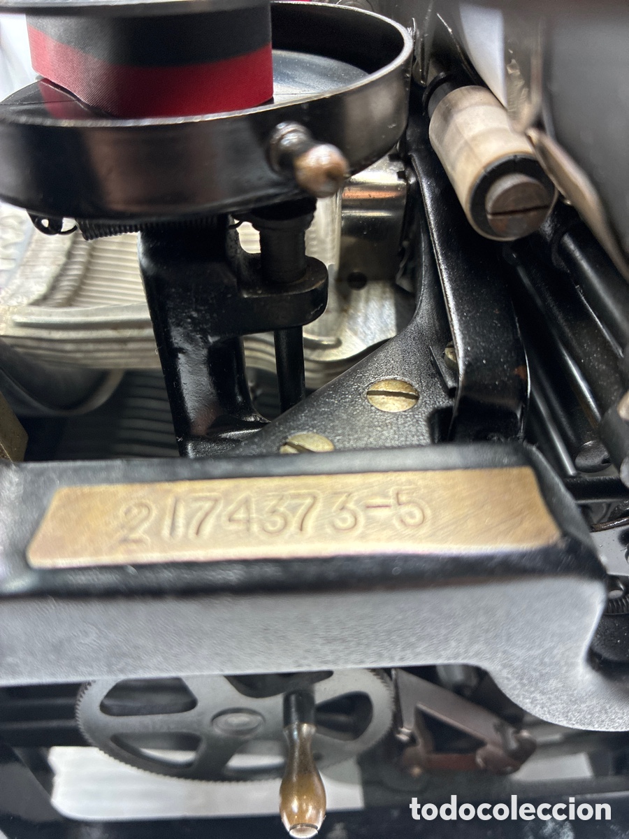 Antig&uuml;edades: M&aacute;quina de Escribir Underwood 5. - Foto 11
