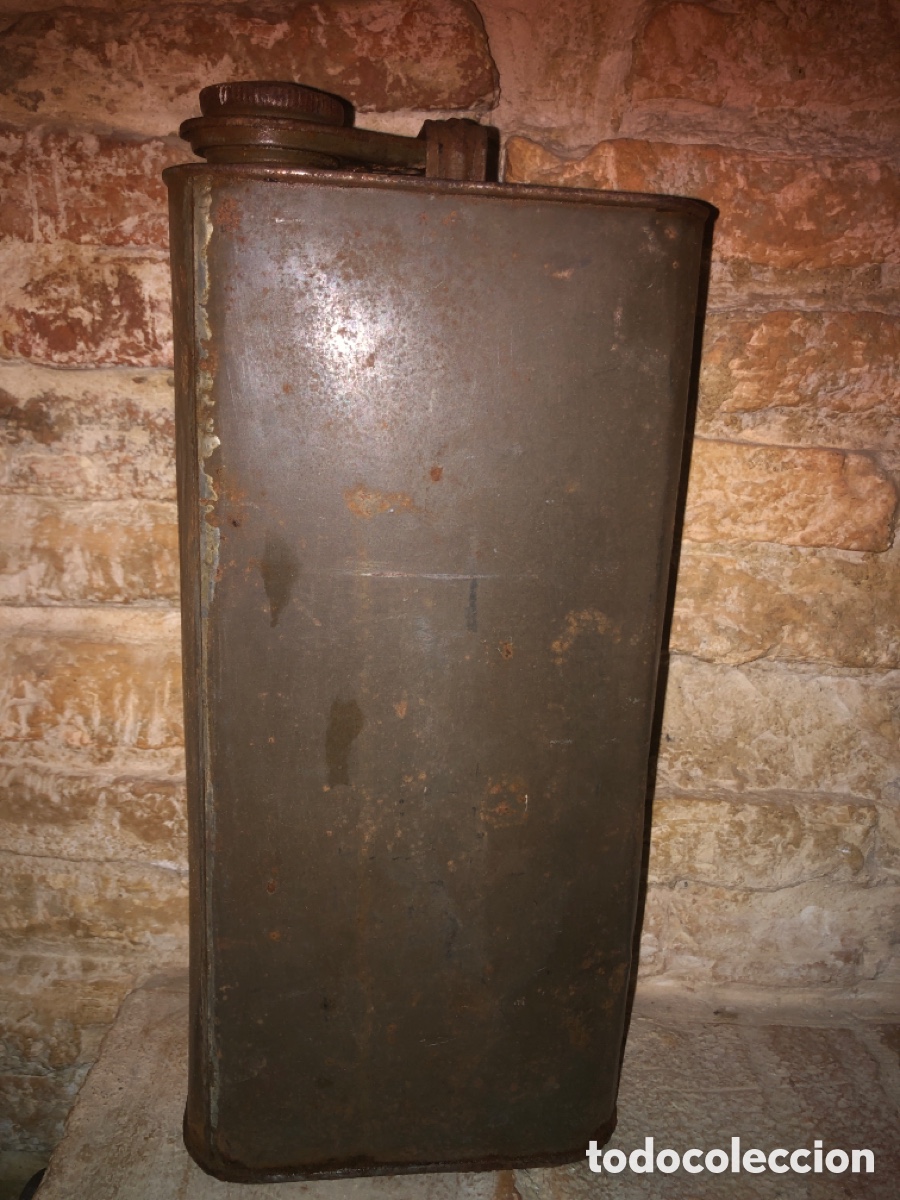 Antig&uuml;edades: Bid&oacute;n antiguo met&aacute;lico