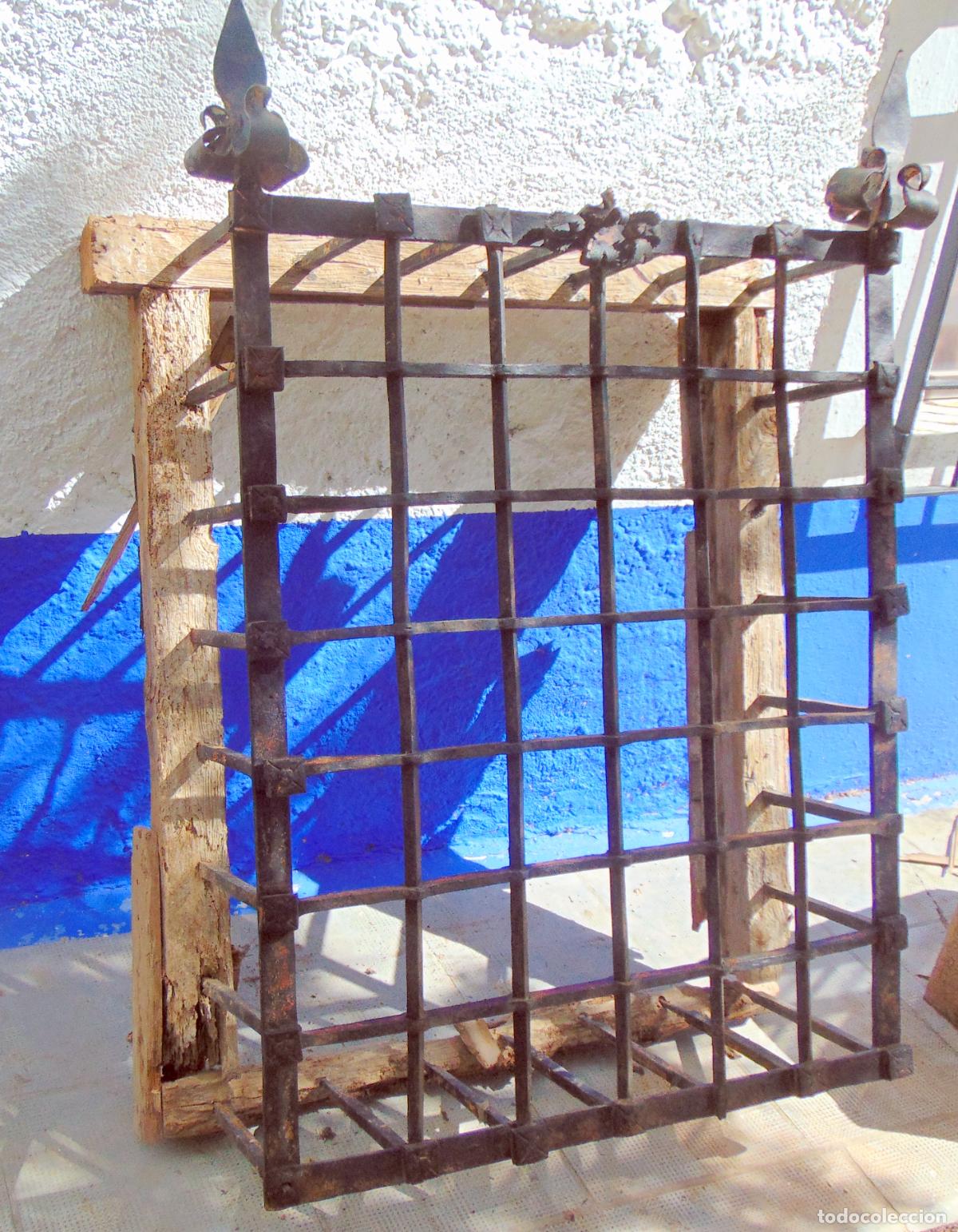 Antig&uuml;edades: ANTIGUA REJA SIGLO XVII-XVIII CUADRADILLO PEQUE&Ntilde;O, 1,32 M X 90 CM, POSIBLEMENTE CONVENTUAL