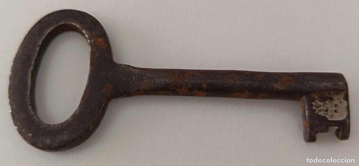 Antig&uuml;edades: Llave Antigua de hierro. - Foto 2