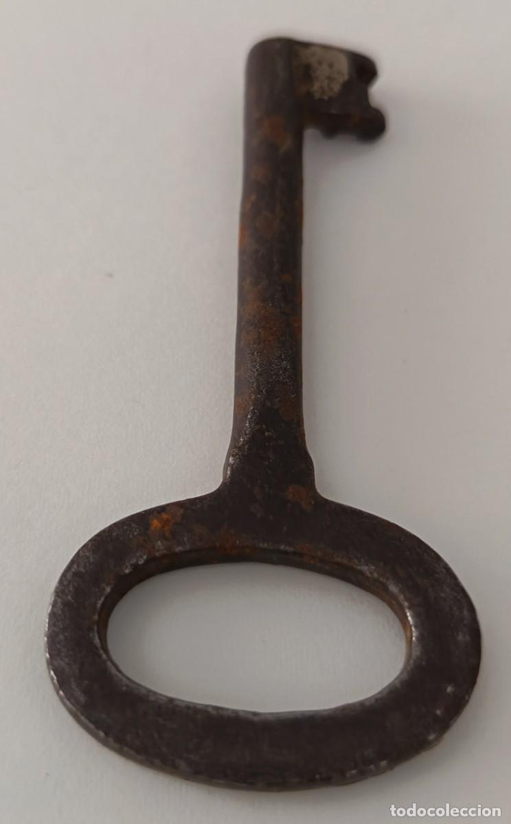 Antig&uuml;edades: Llave Antigua de hierro. - Foto 5