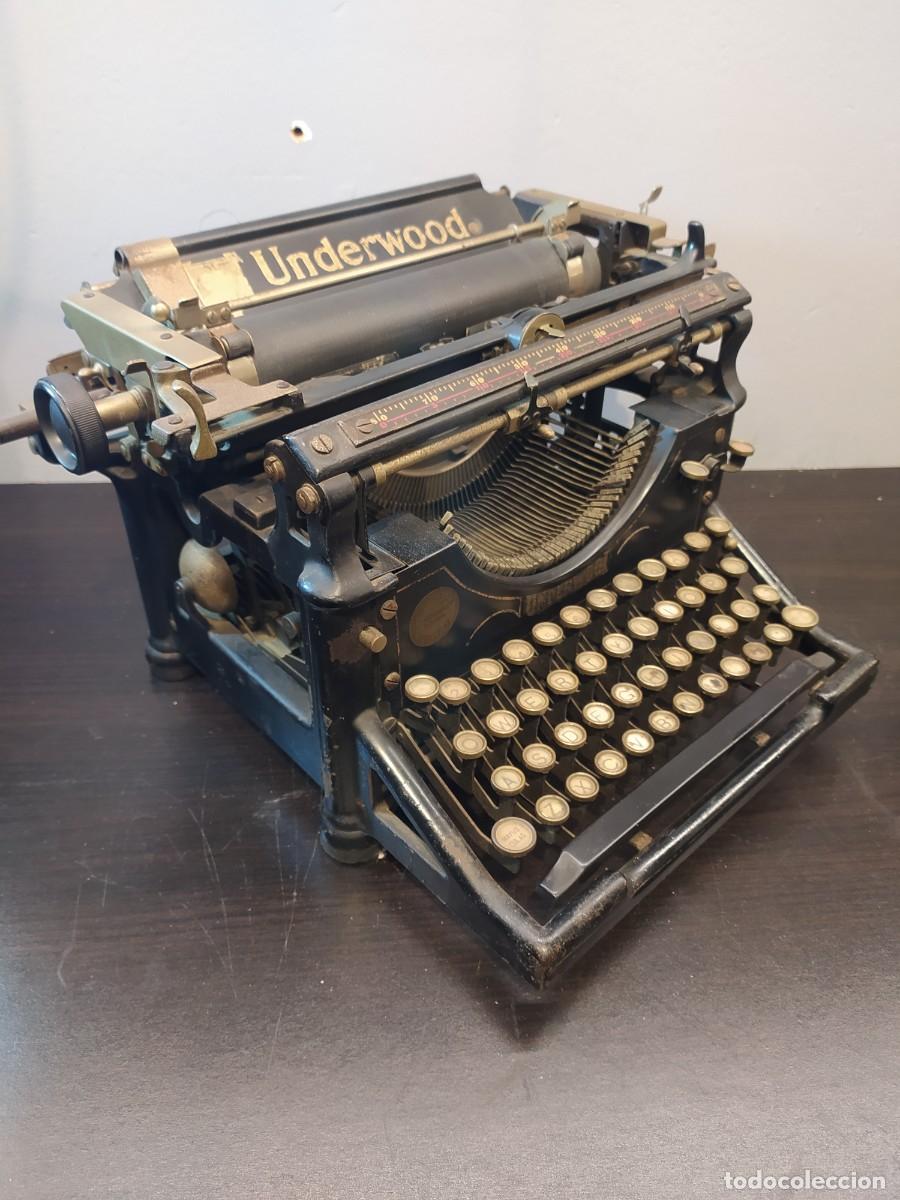 Antig&uuml;edades: ANTIGUA MAQUINA DE ESCRIBIR UNDERWOOD-MODELO ?-ORIGINAL DE EPOCA,COMPLETA,FUNCIONA-