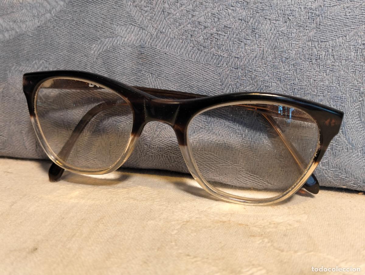 Antig&uuml;edades: Gafas de ver antiguas o vintage montura negra marr&oacute;n oscuro transparente a&ntilde;os 60