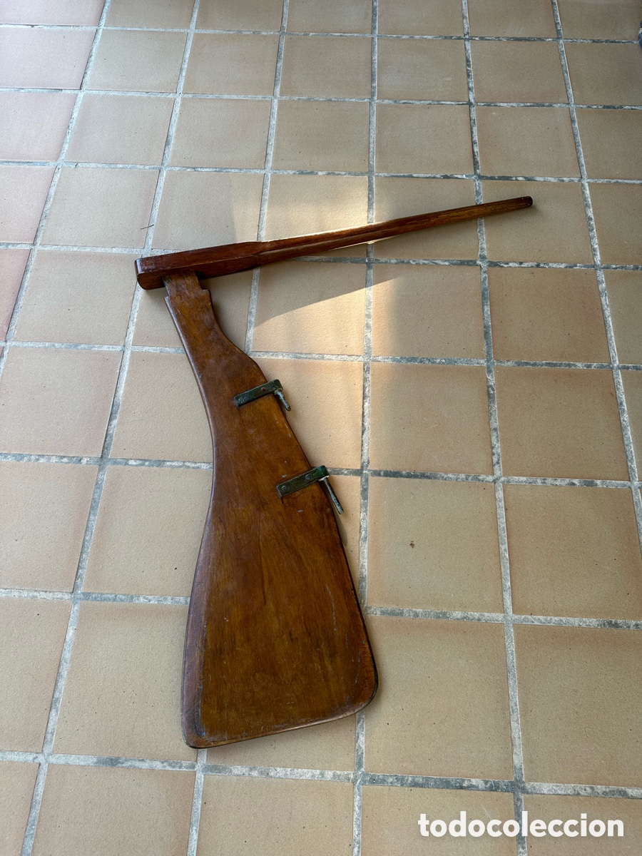 Antig&uuml;edades: Tim&oacute;n antiguo de madera vela ligera - Foto 2