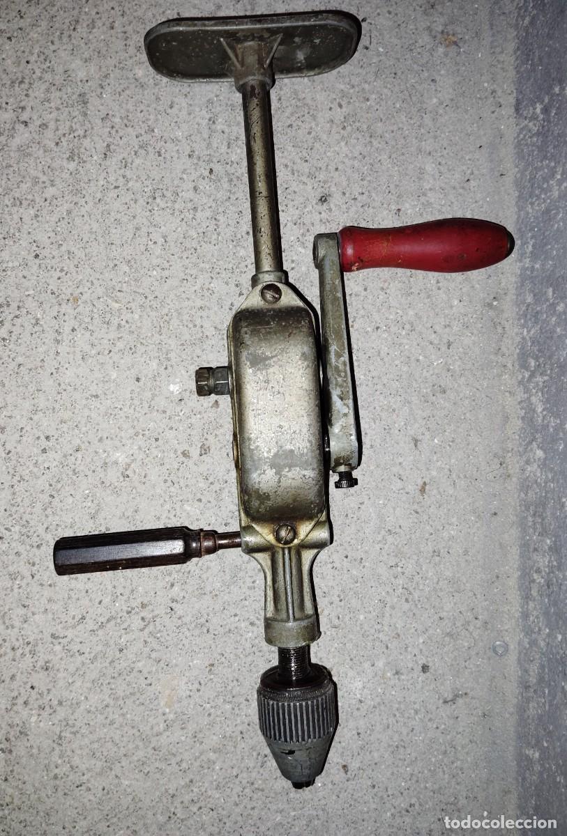 Antig&uuml;edades: TALADRO DE MANO ANTIGUO - Foto 2