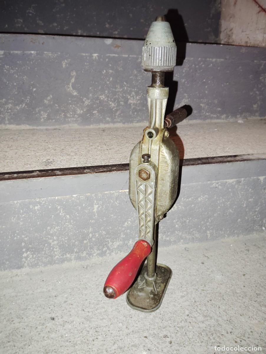Antig&uuml;edades: TALADRO DE MANO ANTIGUO - Foto 4