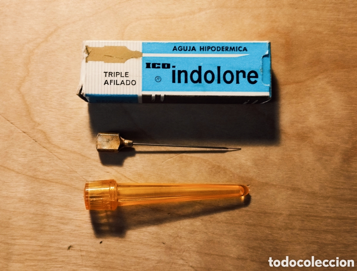 Antiques: AGUJA PARA JERINGUILLA HIPODERMICA ICO INDOLORE - EN CAJA ORIGINAL - A&Ntilde;OS 1970