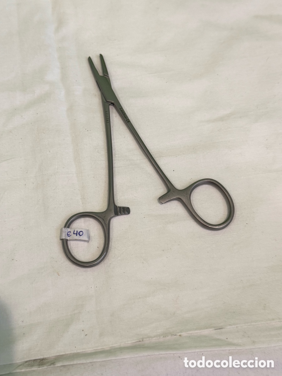 Antiques: Antigua pinza quir&uacute;rgica m&eacute;dica Lombart CE acero inoxidable instrumental cirug&iacute;a
