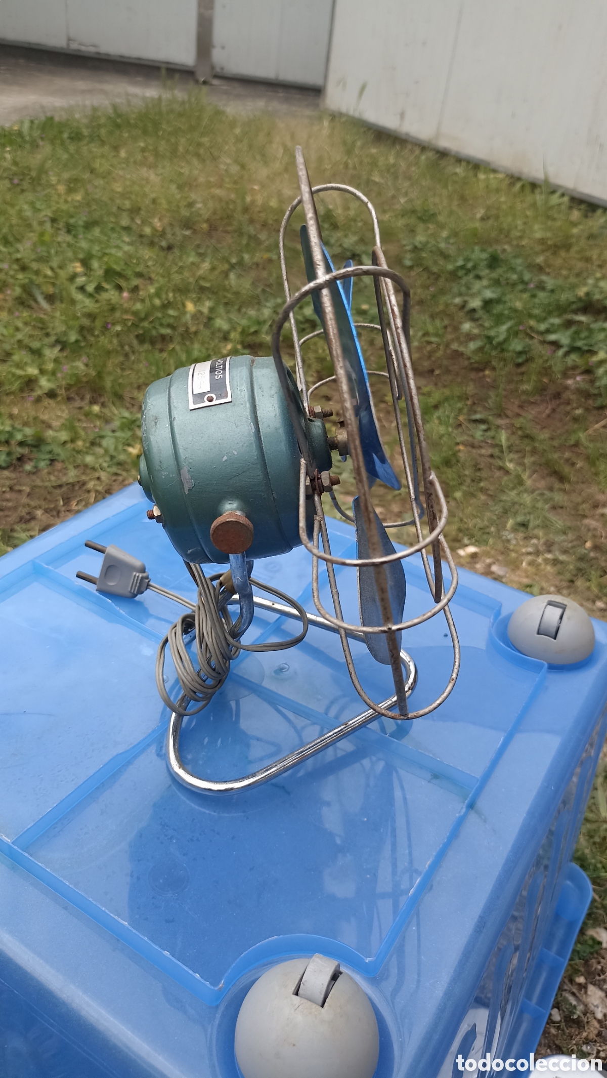 Antig&uuml;edades: Ventilador vintage a 125 v - Foto 5