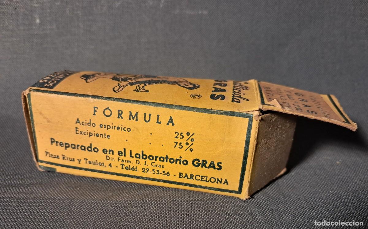 Antig&uuml;edades: LOTE DE ENVASES DE POMADA TIPOLIN Y CALLICIDA GRAS - Foto 4