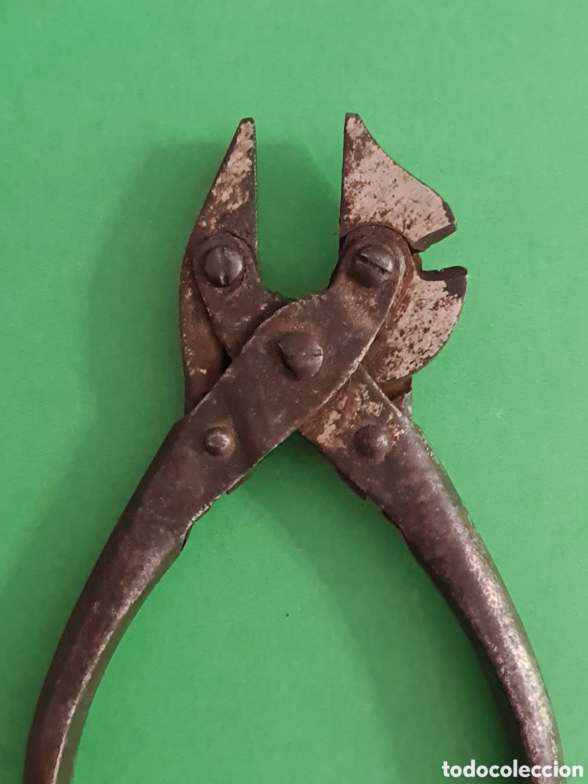 Antig&uuml;edades: Alicates antiguos de mand&iacute;bula paralela. - Foto 2