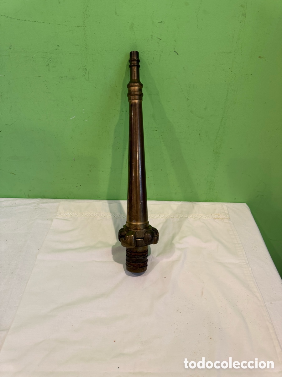 Antig&uuml;edades: Aut&eacute;ntica antigua lanza de bomberos en bronce macizo pieza industrial naval original a&ntilde;os 1920-1950