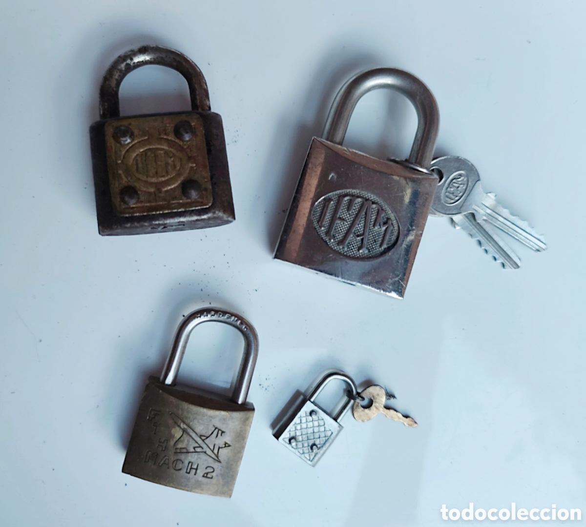 Antig&uuml;edades: Lote candados antiguos. UCEM, IFAM, FTH..