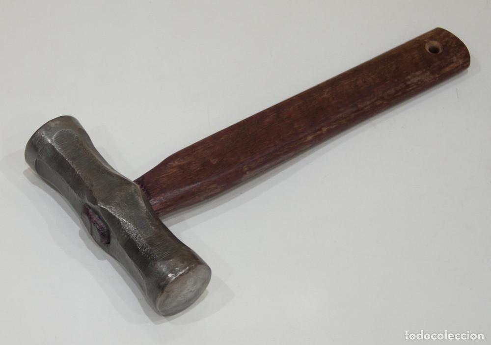 Antig&uuml;edades: ANTIGUO MARTILLO DE HERRERO. - Foto 1