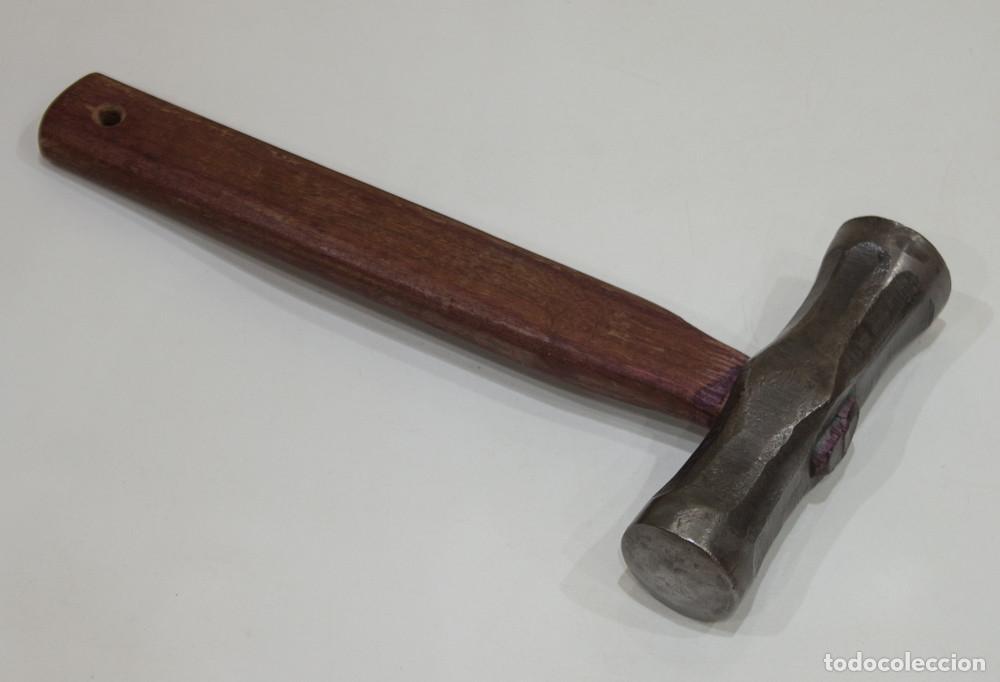 Antig&uuml;edades: ANTIGUO MARTILLO DE HERRERO. - Foto 2