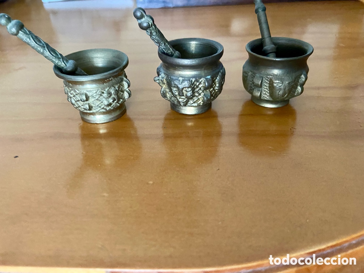 Antig&uuml;edades: Mortero almirez bronce miniatura 3 unidades - Foto 1