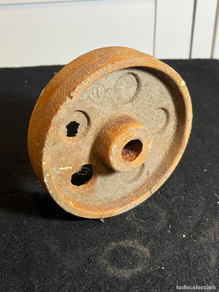 Antig&uuml;edades: Rueda Antigua Hierro Fundido Industrial Vagoneta Cavas Miner&iacute;a Decoraci&oacute;n Loft