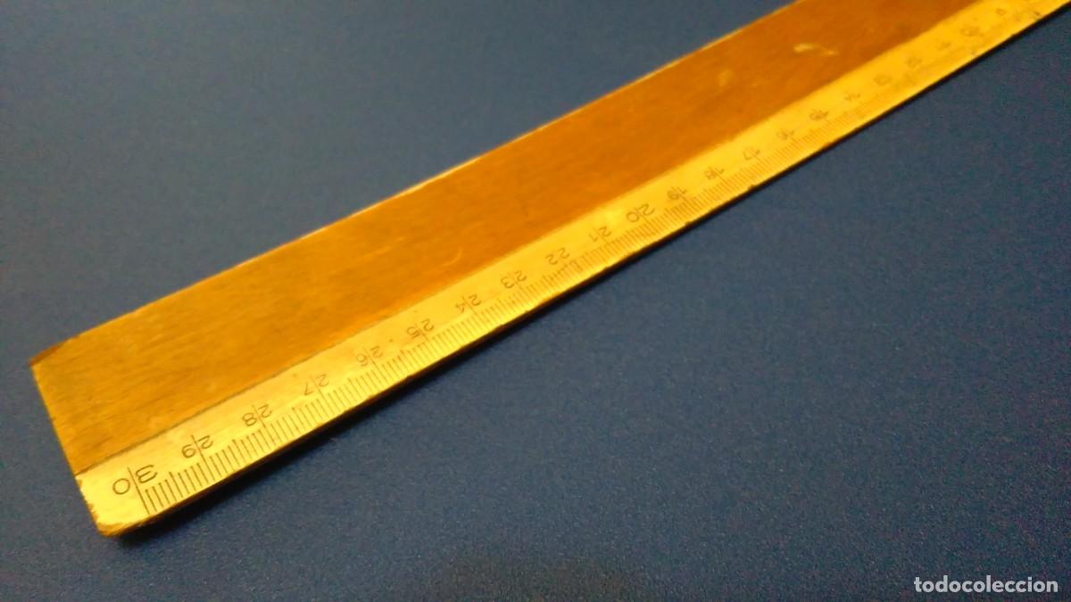 Antig&uuml;edades: REGLA DE MADERA DE 30 CM DE LOS A&Ntilde;OS 40 - Foto 4