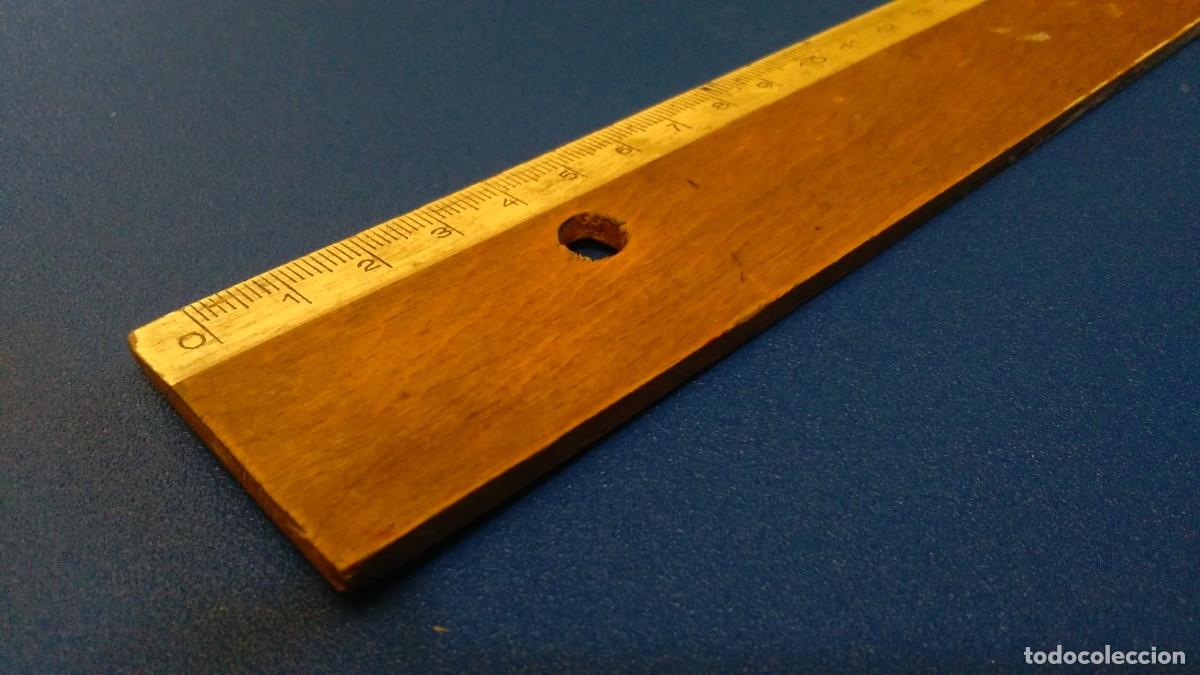 Antig&uuml;edades: REGLA DE MADERA DE 30 CM DE LOS A&Ntilde;OS 40 - Foto 6